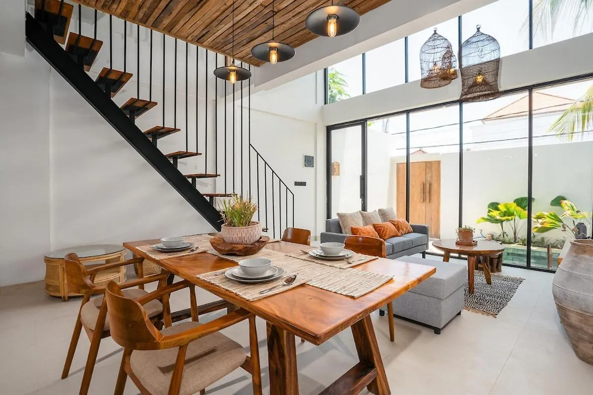 Villa Casa Goya - Lofty Pool Villa Near The Beach In Vibrant Legian Indonesien